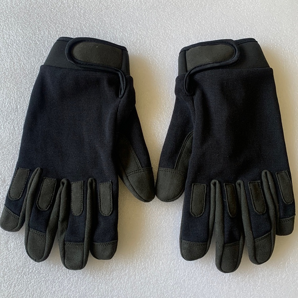 Mens biker or gym gloves